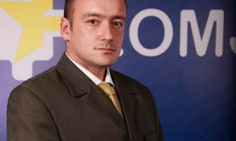 Raičević: Nadležni da riješe problem smeća sa obije strane mosta na Đurđevića Tari