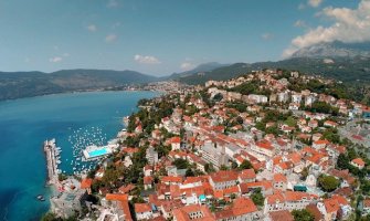 Herceg Novi: Krali televizore, bijelu tehniku, aparate, alate