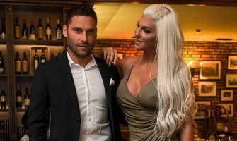 Jelena Karleuša prijavila Duška Tošića zbog šamara, policija ispred njihove vile