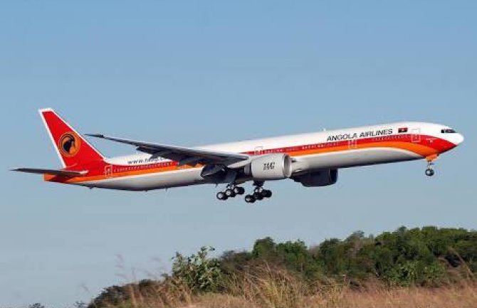 Avion prinudno sletio, u prtljažniku zatekli strašan prizor