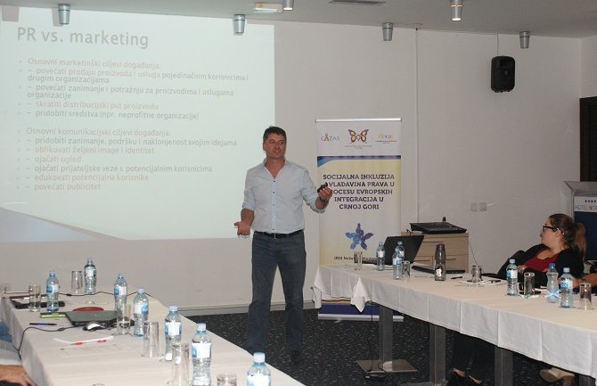 Organizacije koje pružaju socijalne servise uče o važnosti odnosa sa javnostima