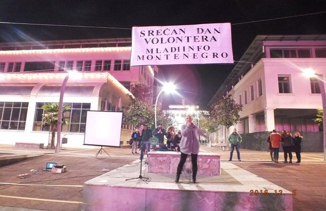 M!M koncertom proslavio Dan volontera