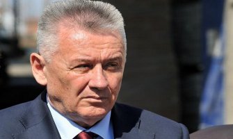Velimir Ilić nije glasao jer ga nema na biračkom spisku