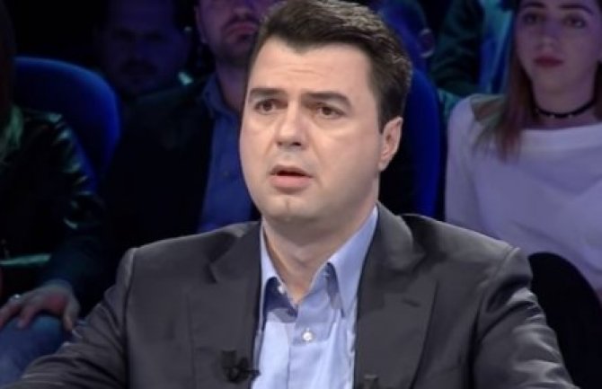 Baša: Albanijom upravljaju trgovci narkoticima, ženama, oružjem...