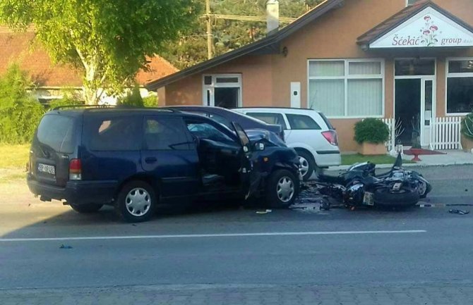 Saobraćajna nezgoda u Nedakusima, teže povrijeđen motociklista