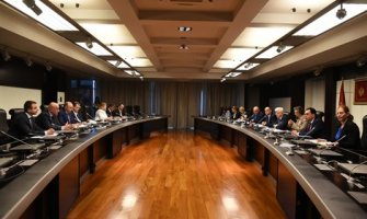 Višak zaposlenih u javnom sektoru će utvrdi poseban tim