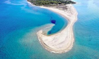 Plaža koja nikad nije ista (FOTO/VIDEO)