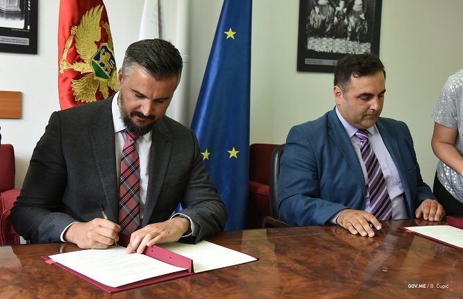 Potpisan Memorandum između Ministarstva evropskih poslova i Evropskog pokreta