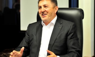 Politika građanske opozicije počiva na krhkom bojkotu parlamenta