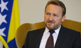 Izetbegović: Teško je ljudima koji vole ovu zemlju, a posebno Srebreničanima