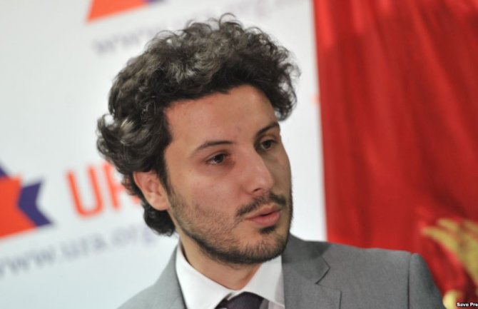 Abazović- Palmer: Crna Gora je Sjeverna Koreja samo što nema rakete   