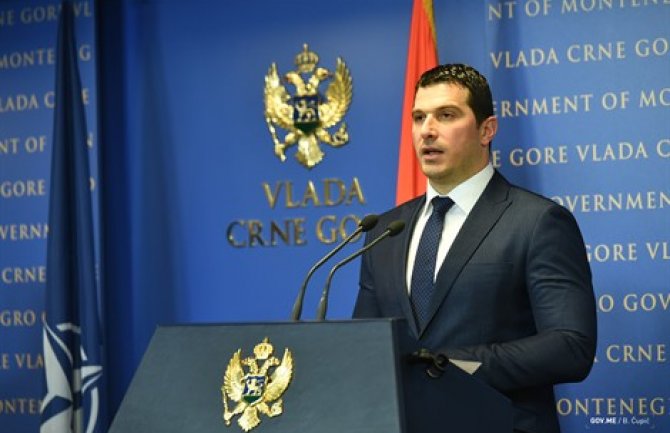 Oko 2.000 djece iz 67 osnovnih škola već se takmiči u košarci i odbojci po novom sistemu