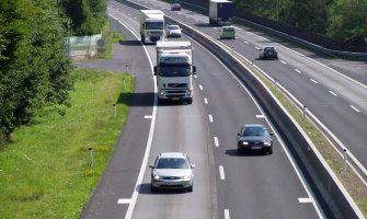 Ukraden kamion sa 34.000 litara eksplozivne hemikalije, Evropa u pripravnosti