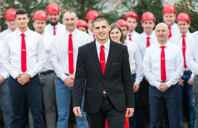 Kljajić DPS-u Berane: Gdje su Sveto, Miloš i milioni?