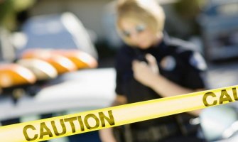 Policija otvorila kofer u podrumu mladićeve kuće u kojem je izmasakrirao svoju trudnu djevojku