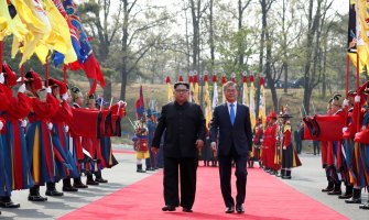 Postignut DOGOVOR o razoružavanju: Dvije Koreje dogovorile denuklearizaciju poluostrva