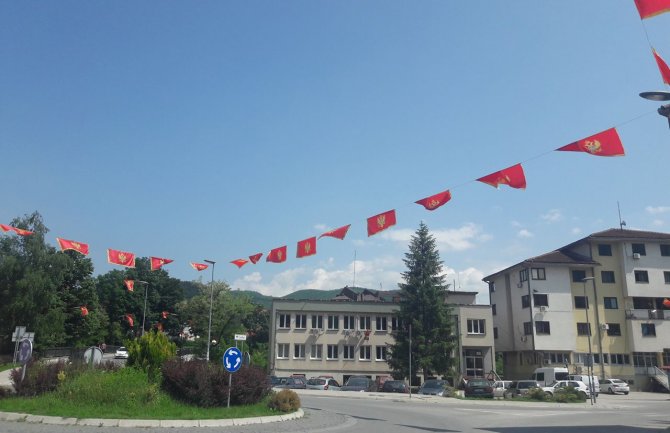 Pronađena i oduzeta marihuana, uhapšen Bjelopoljac