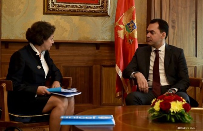 Pažin: U zaštiti prava djece težimo najvišim standardima razvijenog svijeta