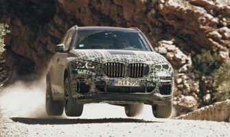 Stiže novi BMW X5,  testiran na najtežim terenima  i u surovim klimatskim uslovima (VIDEO)