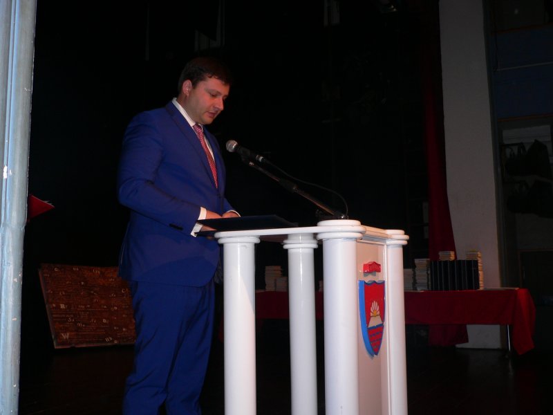 P1030042