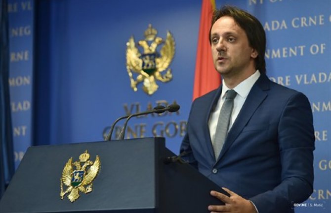 Vlada utvrdila predlog Zakona o ovjeri potpisa, rukopisa i prepisa
