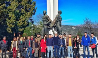 Demokrate: Usvojen nezakonit Izvještaj o radu predsjednika Opštine Danilovgrad