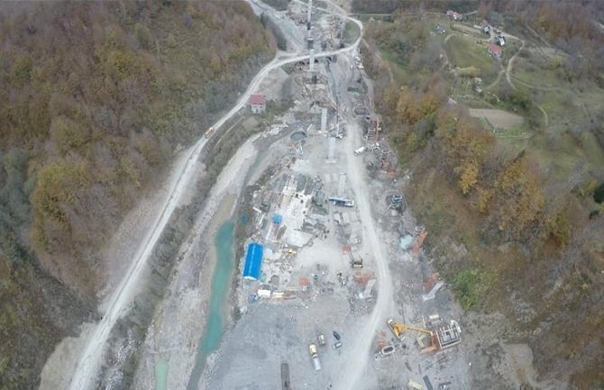 MANS sa ekološkim organizacijama podnio krivičnu prijavu zbog devastacije rijeke Tare