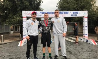 Policijac najuspješniji crnogorski takmičar na Podgoričkom maratonu (Foto)