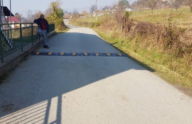 Postavljeni moderni 