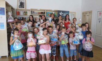 Solidarnost povezuje i ujedinjuje ljude, učite djecu da pomažu drugima