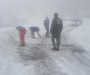 Služba zaštite NP Lovćen pomagala zaglavljenim vozačima u saobraćaju  (FOTO)