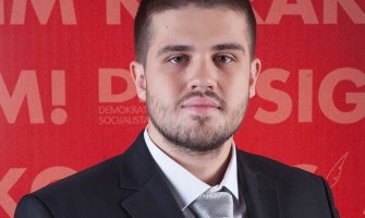 Nikolić: Razigrani portparoli lica sa potjernice gube politički a Knežević ekonomski rejting