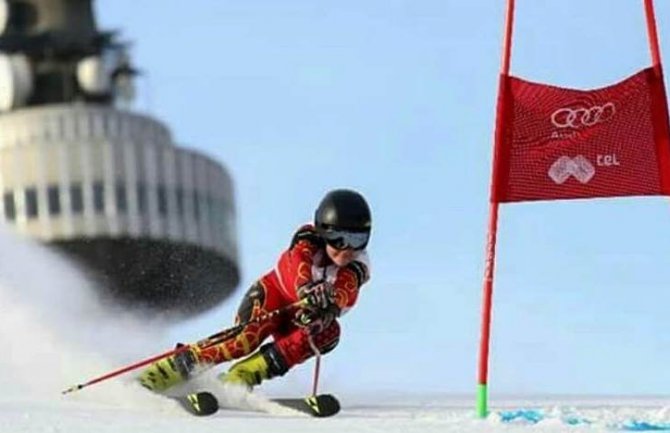 Alpske skijašice Jelena i Aleksandra predstavljaju Crnu Goru u Sarajevu