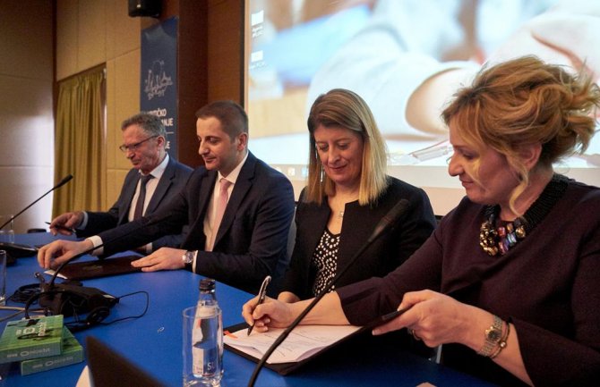 Crnogorski osnovci stiču vještine za savremeno tržište rada 