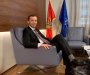 Ministar Bošković u rasparenim čarapama 