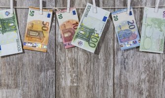 Građani u bankama drže 1,29 milijardi eura 