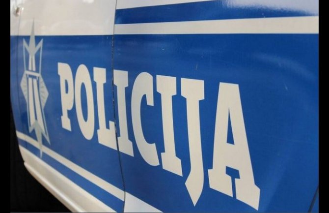 Cetinje: Rasvijetljeno podmetanje požara na vozilu iz 2018. 