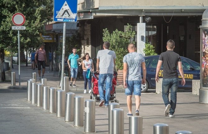 U 15 crnogorskih opština veća stopa mortaliteta nego nataliteta