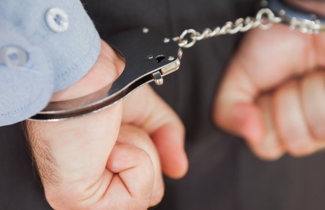 Kontrolom vozila u Bijelom Polju pronađena marihuana, uhapšen osumnjičeni