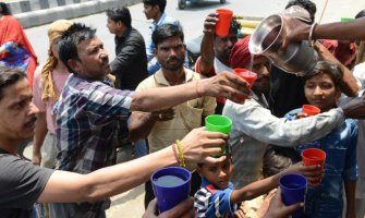 Temperature u Indiji i do 48 stepeni: Četvoro umrlo u neklimatizovanom vozu