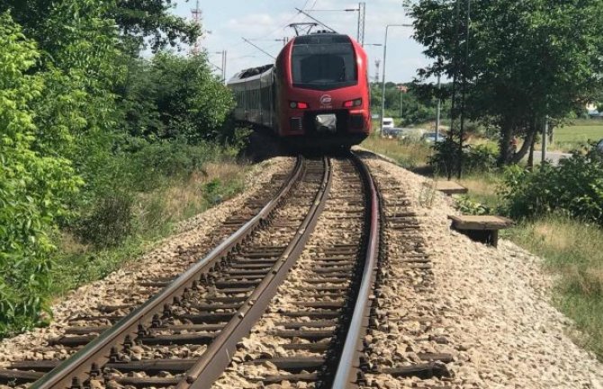 Voz usmrtio muškarca