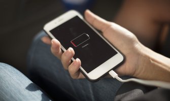 Svratio u džamiju da napuni telefon, ostavio novac i poruku