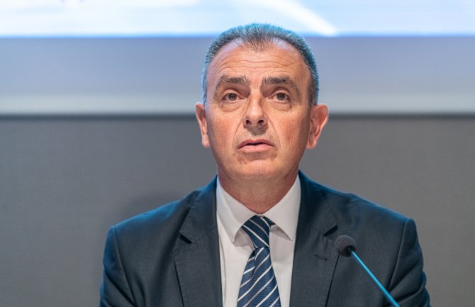  Cijene ljekova sa liste u Crnoj Gori jeftiniji nego u Srbiji i Hrvatskoj