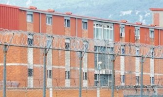 Podgorica:  Osumnjičen da je aktivirao ručnu bombu u dvorištu sugrađanina