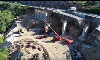 Vijadukt dužine 52 metra ka Spužu i Piperima