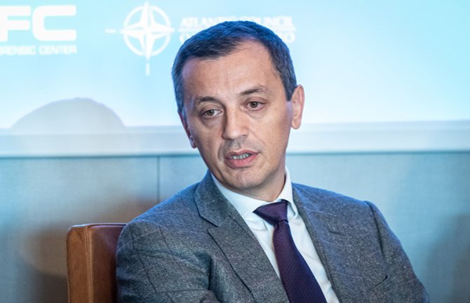 Bošković: Rusija može izazvati nestabilnost u regionu; Ne može se sa crkvom Srbije potpisati Temeljni ugovor
