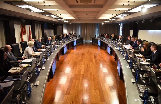 Vlada će nastaviti da subvencionira račune za struju najugroženijima