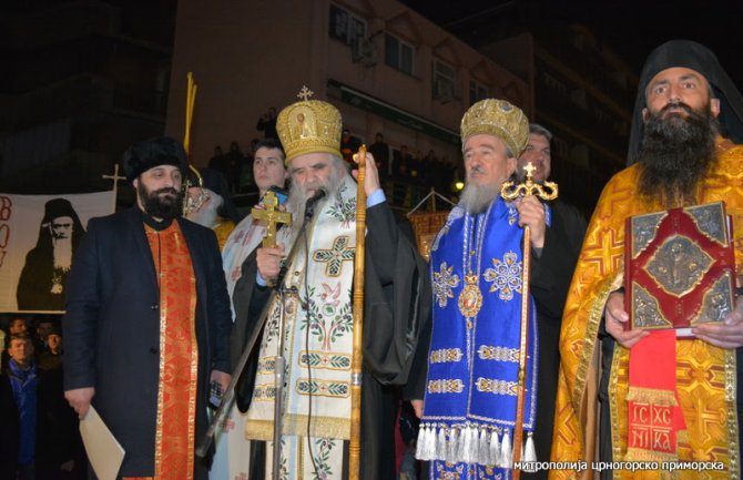 Amfilohije: Naši sklopili ugovor sa našim muslimanima da bi ih prevarili