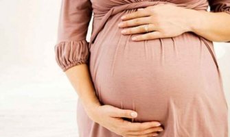 Ne treba odlagati trudnoću zbog epidemije