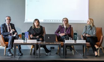 Korupcija uvreda i izdaja temeljnih političkih, ekonomskih i društvenih vrijednosti